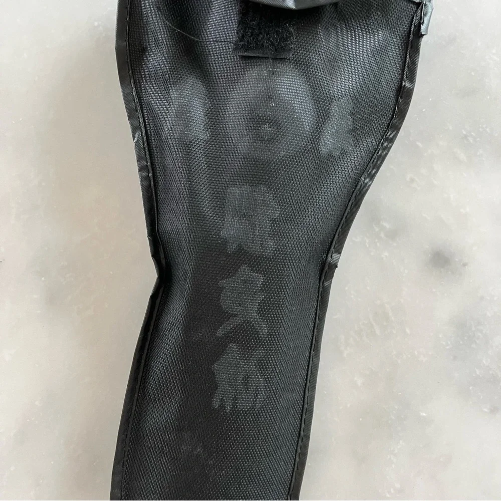 Kids fake prop knife. Halloween accessory